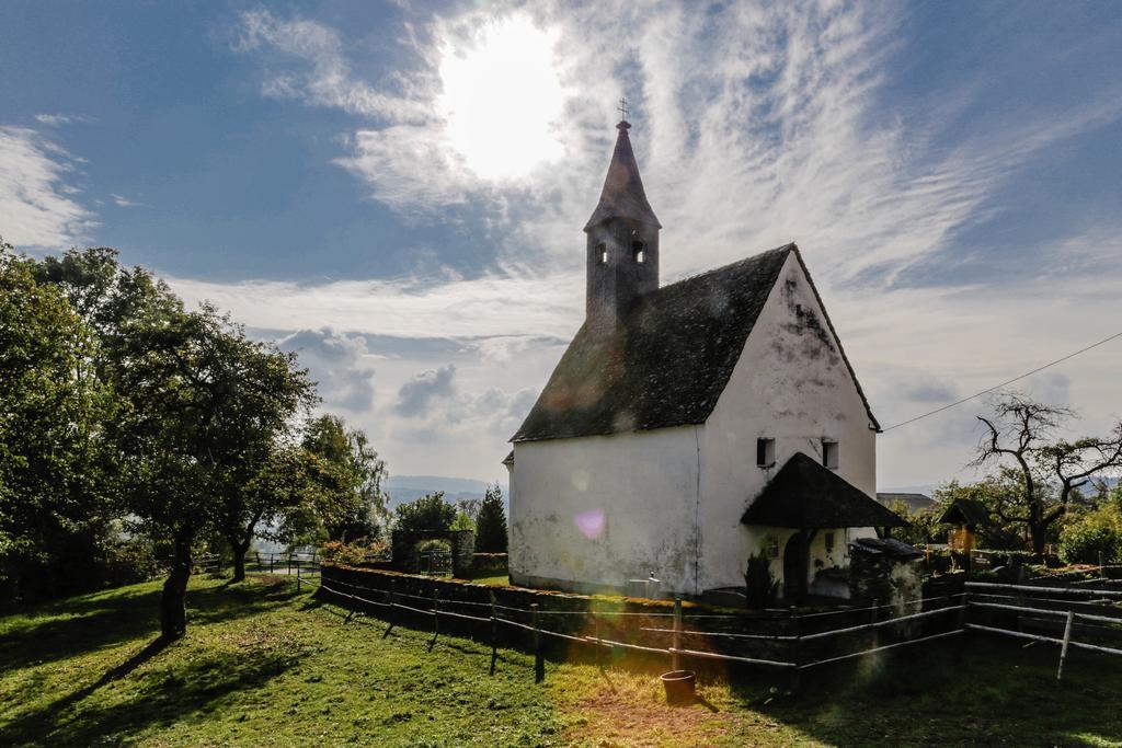 Trippelgut - Schlafgut Otel Feldkirchen in Kärnten Dış mekan fotoğraf